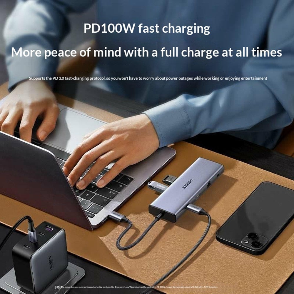 UGREEN 15601 Docking Station 10 in 1 USB-C Hub with HD VGA SD / TF Card Reader PD 100W Fast Charging
