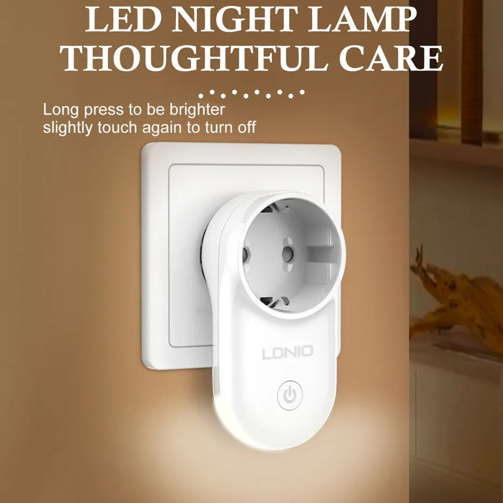 LDNIO SEW1058 4000W Smart WiFi Power Plug 16A Remote Control Power Socket Wall Charger with LED Light