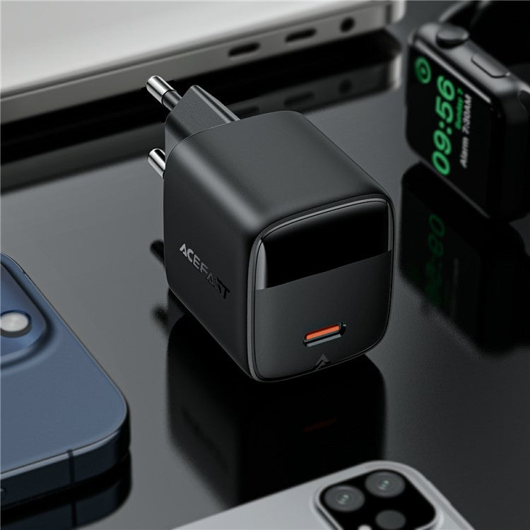 ACEFAST A115 PD 30W GaN USB-C väggladdare med LED-skärm Snabbladdaradapter