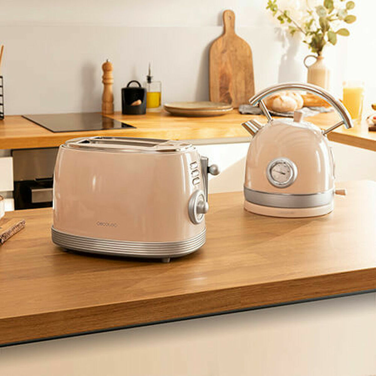 Brödrost Cecotec Vintage Beige 850 W